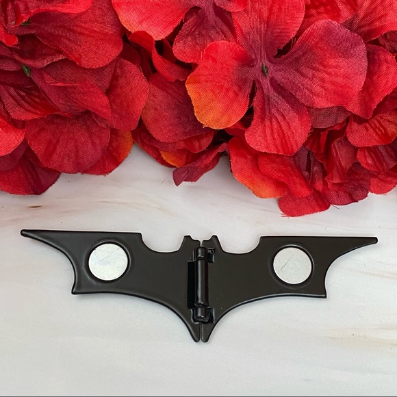 Black Batman Stainless Steel Magnetic Money Clip - Picture 7 of 16